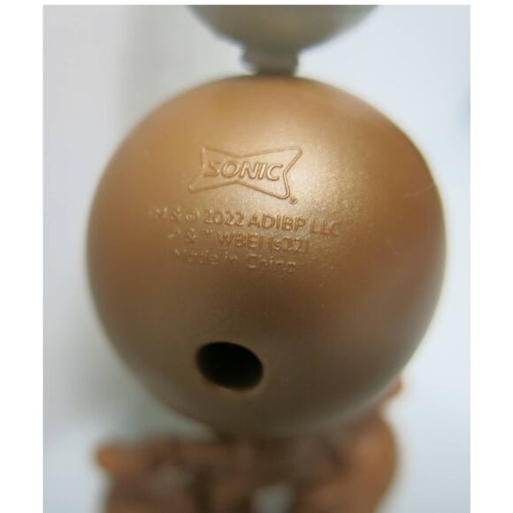 SONIC DRIVE IN Tweety Bird Space Jam Basketball Toy No Packaging 2022 Wacky Pack - Picture 5 of 5